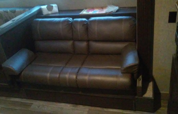 Jack knife couch