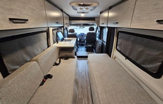 2026 Thor Motor Coach Twist 2LB