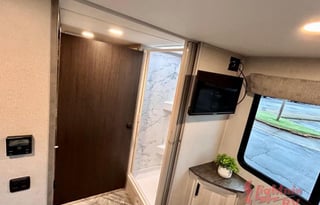 Forest River Sunseeker LE Model 2850SLE Motorhome