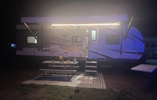 Kozy Kid Bunkhouse - 29ft / Sleeps 9
