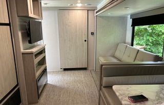 Pocono Camping: Big Family, Zero Hassle!!