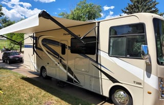 2022 Thor Motor Coach Freedom Traveler 32A