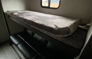 2021 Crossroads Cruiser Aire 33bhb