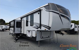 Luxury Glamping on Wheels (Pet Friendly)