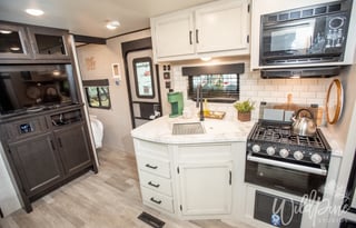 Experience Adventure in this 2023 Jayco Jay Flight