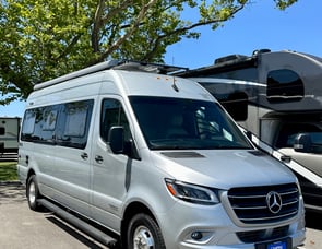 Winnebago Boldt 70 BL