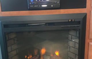 Coachmen RV Leprechaun 319DS Ford 450