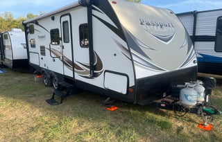 2017 Passport 2400BH 6016