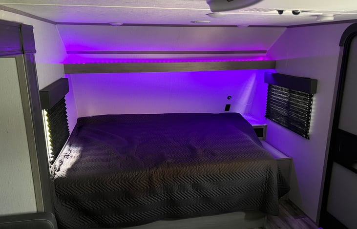 Queen size bed with color changing lights