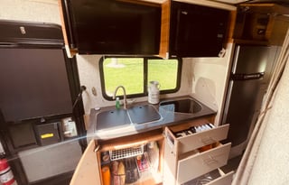 2016 Winnebago View 24', Mercedes, Near Ohio Parks