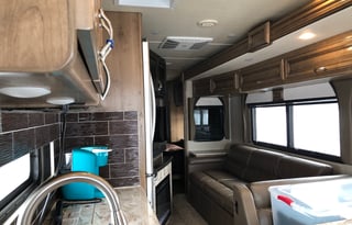 2020 Fleetwood RV Bounder 35K