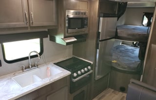 **5 Stars** 2021 Jayco Jay Flight 224BH