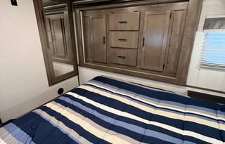 2022 Forest River RV Sabre 37FLL