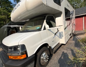 Thor Motor Coach Geneva 22VT Chevy