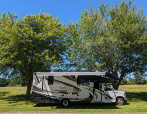 Entegra Coach Esteem 27U