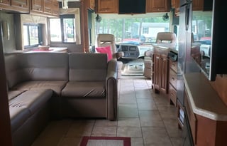 Upscale Class A Motorcoach – Great for Long Stays