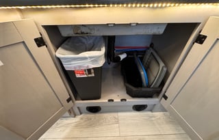 2025 33ft Coachmen 31MB - Sleeps 8