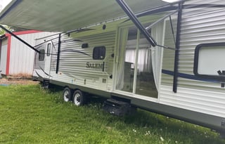 Big, bright, modern home on wheels