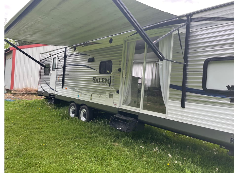 Travel Trailer rentals in Mount Horeb