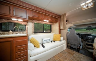 2013 C-Class Bunk House Great for Families