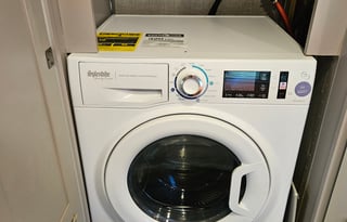 Finger Lakes RV Rentals Quantum