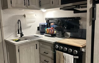 Pocono Camping: Big Family, Zero Hassle!!