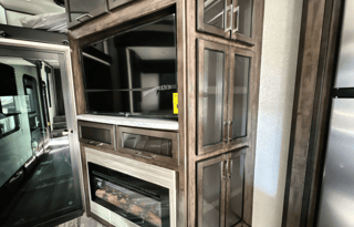 2022 Dutchmen RV Voltage vt3911