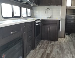 Grand Design Reflection 28BH