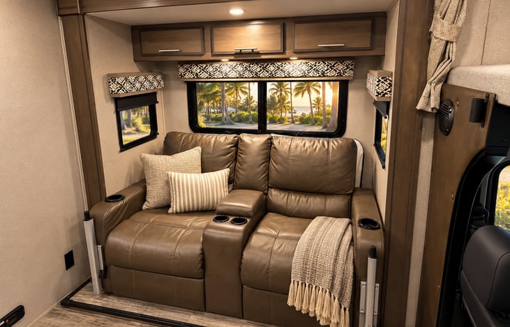 Reclining massage chairs with or without removable tables