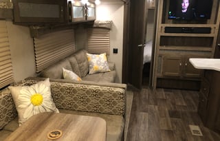 2018 Palomino Puma 31-DBTS