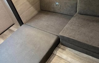 New '22 Jayco 6-8 Sleeper, Perfect Family Comfort