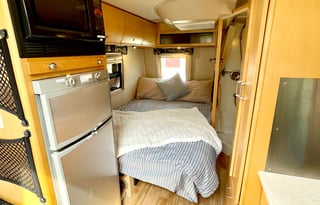Vincent Van Go - Leisure Travel Van Serenity