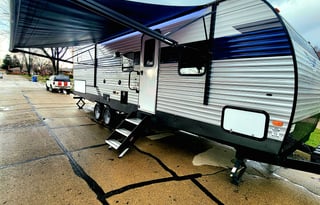 2022 Prime Time RV Avenger 27DBS