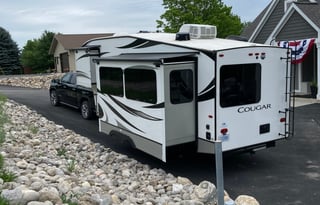 2022 Keystone 25’ 5th Wheel - DELIVERY ONLY