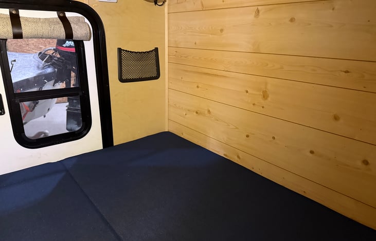 Convertible queen mattress