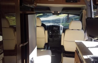 2016 Mercedes Winnebego E170