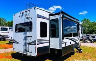 2022 Grand Design Solitude S-Class 3550BH