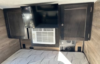 2021 Braxton Creek Bushwhacker 10FB