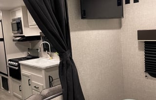 Like New: Bunked RV w/ Solar Sleeps 10