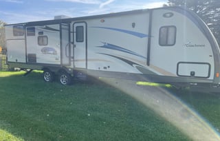 Bunkhouse! 2014 Coachmen Freedom Express 32'