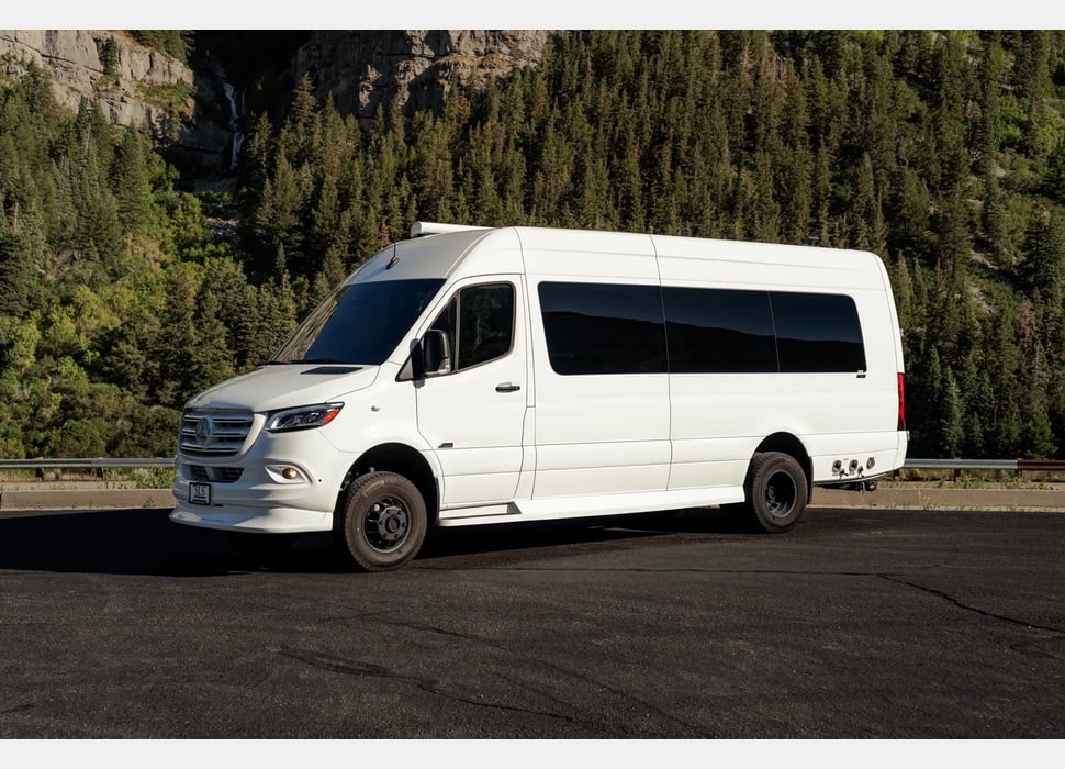 Class C Motor Home rentals in Eagle Mountain