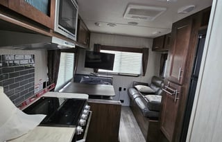 Catori (Cherokee Grey Wolf)