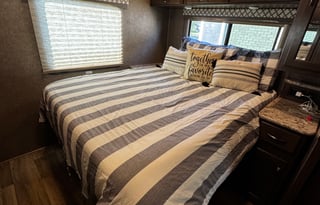 The Southern Traveler, sleeps 6, adventure ready!