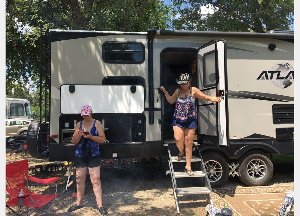 Travel Trailer rentals in Grand Prairie