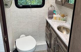 Luxury Style, Ready and Easy 2024 Entegra 29V