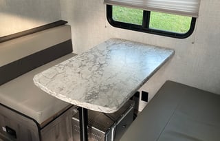 2021 Gulf Stream Enlighten 18BH