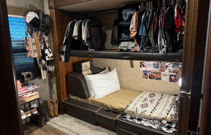 bunkhouse with extra storage and space for clothing