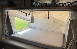 Beautiful Forest River 23FL, Sleeps 8, Open Layout