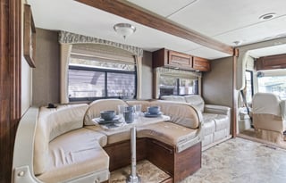 Mirada 1 | Unlimited Mileage & Generator Use