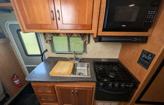Winnebago Spirit | Cozy Class C RV with 3 slides